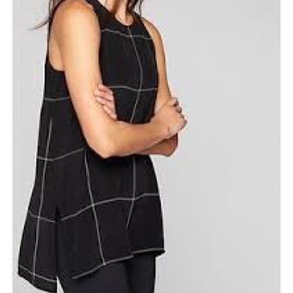 Athleta Tops - Athleta 100% silk WASHABLE CYA tank (EUC)